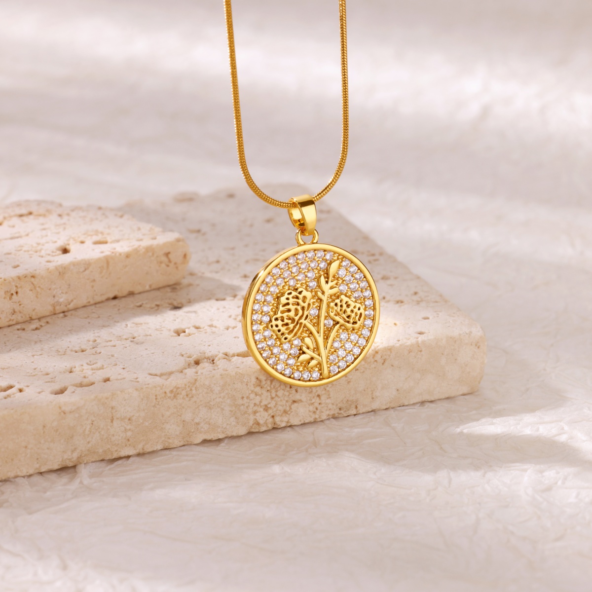 Ожерелья с цветами из циркона  – обзор и цена Birth Flower Necklace