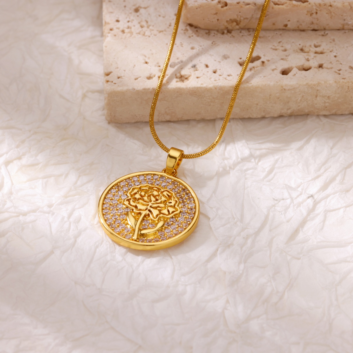Ожерелья с цветами из циркона  – обзор и цена Birth Flower Necklace